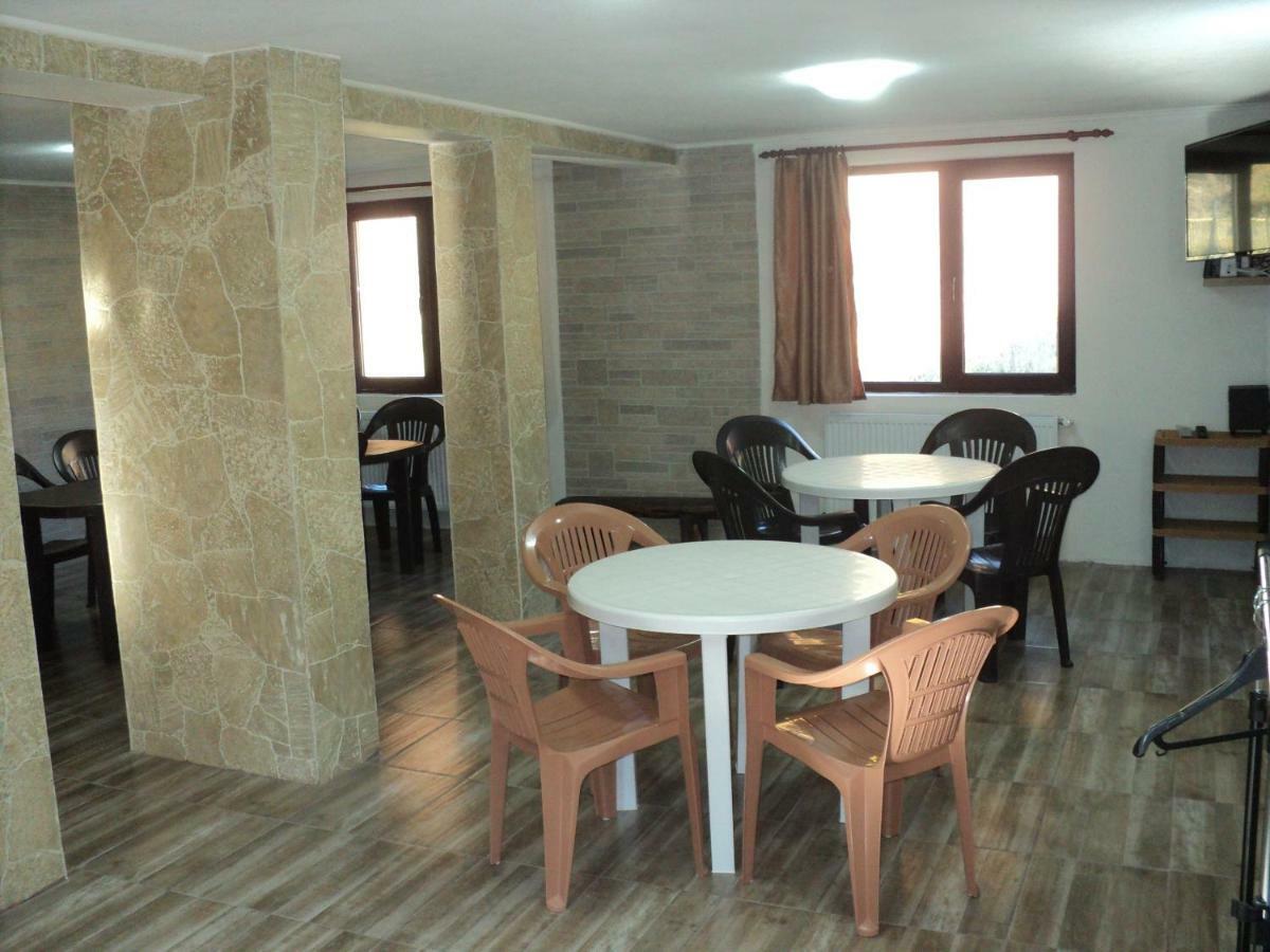 Casa Haiducilor Hotel Predeal Exterior photo